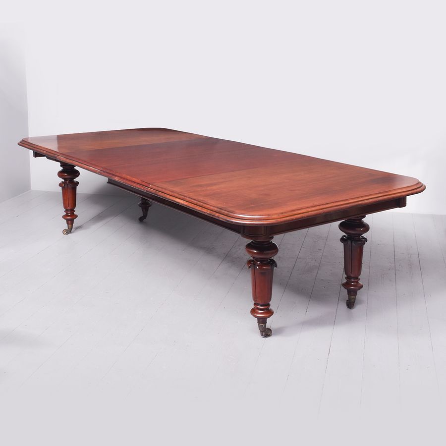 Antique William IV Mahogany Dining Table
