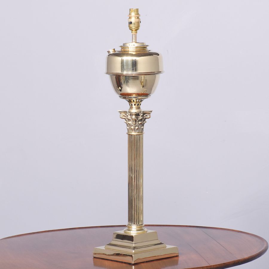 Stylish Victorian Brass Corinthian Lamp