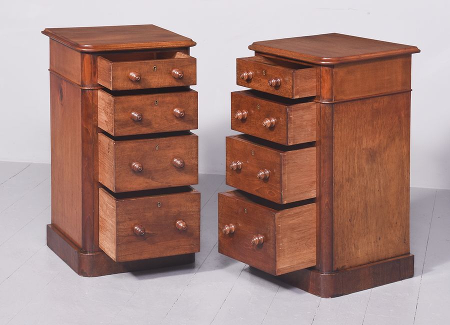 Antique Pair of Mid-Victorian Small Chest of Drawers/Bedside Lockers