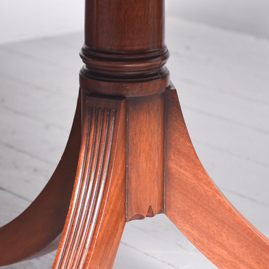 Antique Regency-Style Inlaid Mahogany Twin-Pillar Dining Table with Two Detachable Leaves 