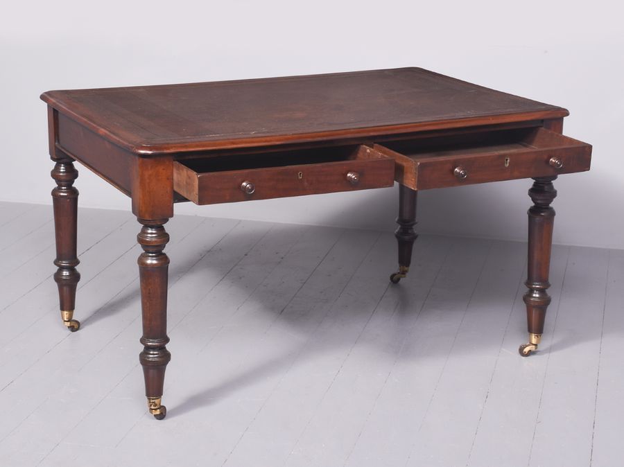 Antique Quality William IV Mahogany Free-Standing Partners Writing Table