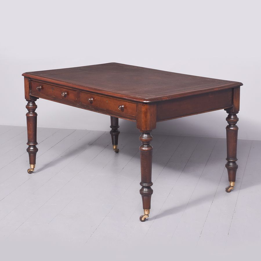 Antique Quality William IV Mahogany Free-Standing Partners Writing Table