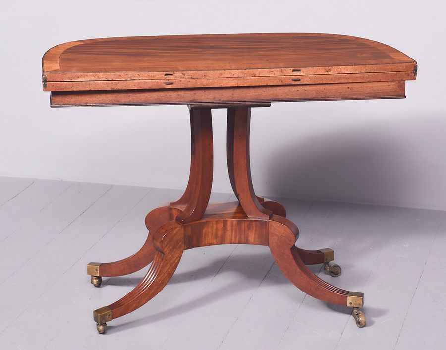 Antique Scottish Tea-Table by William Trotter of Edinburgh