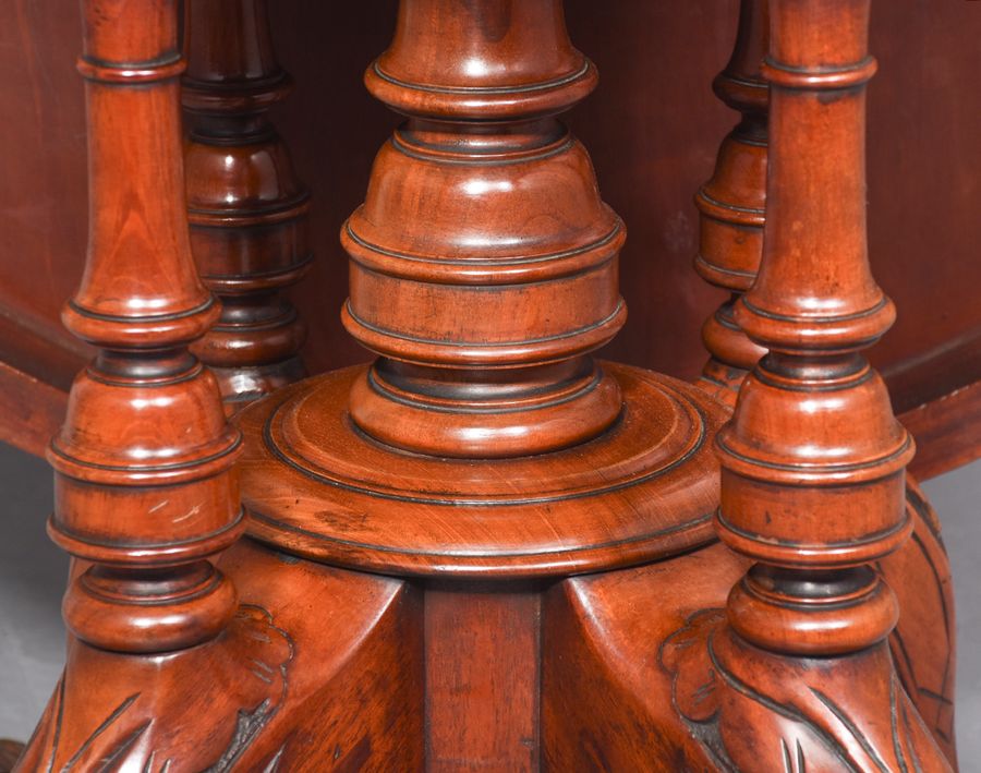 Antique A Mid-Victorian Mahogany Oval Top Breakfast Table