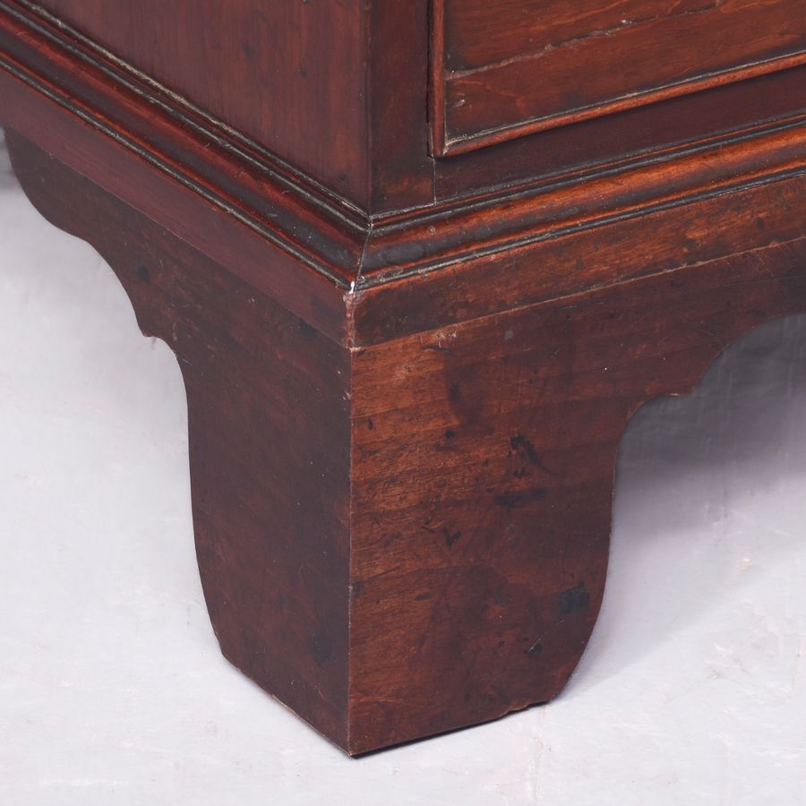 Antique Dumfries House George III Mahogany Chest