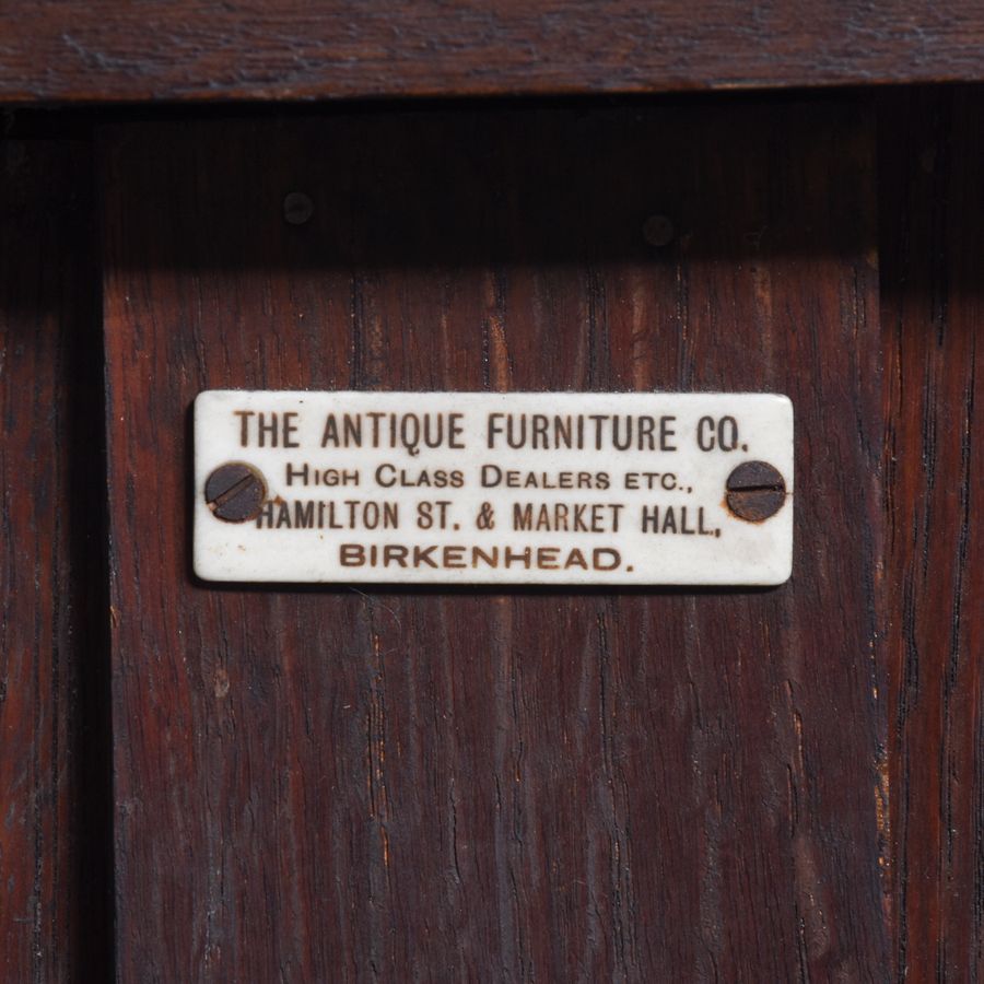 Antique George III Style Neat-Sized, Serpentine-Fronted, Mahogany Chest of Drawers