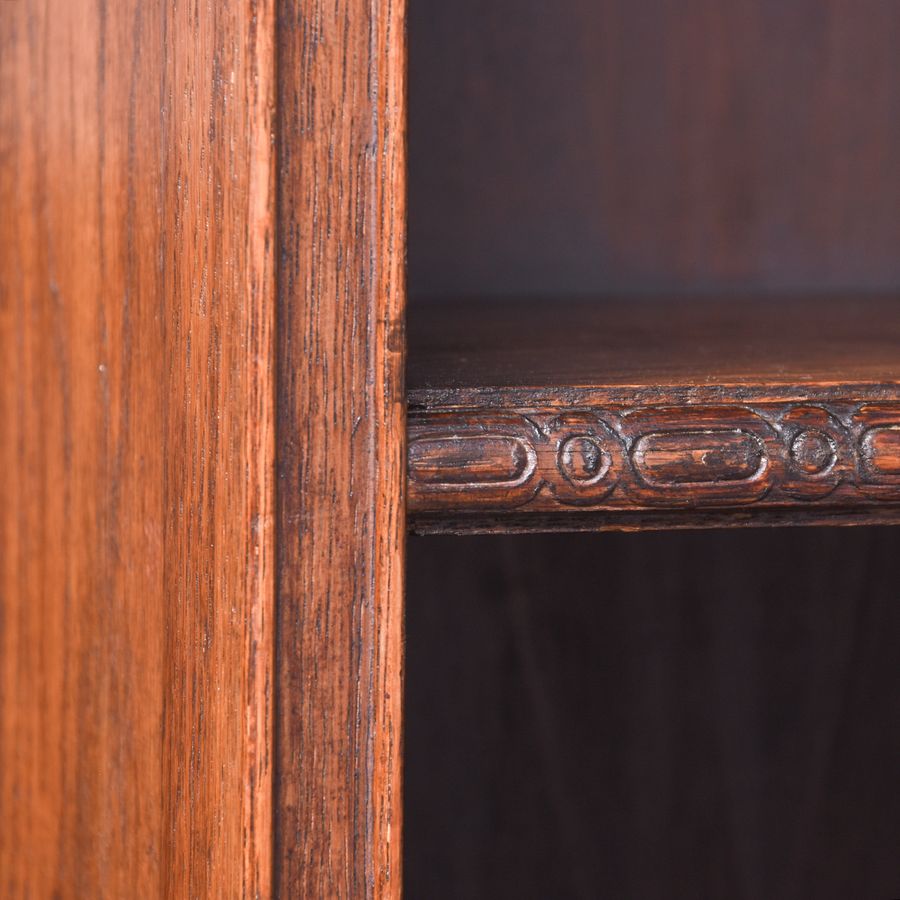 Antique Stylish Oak Open Bookcase