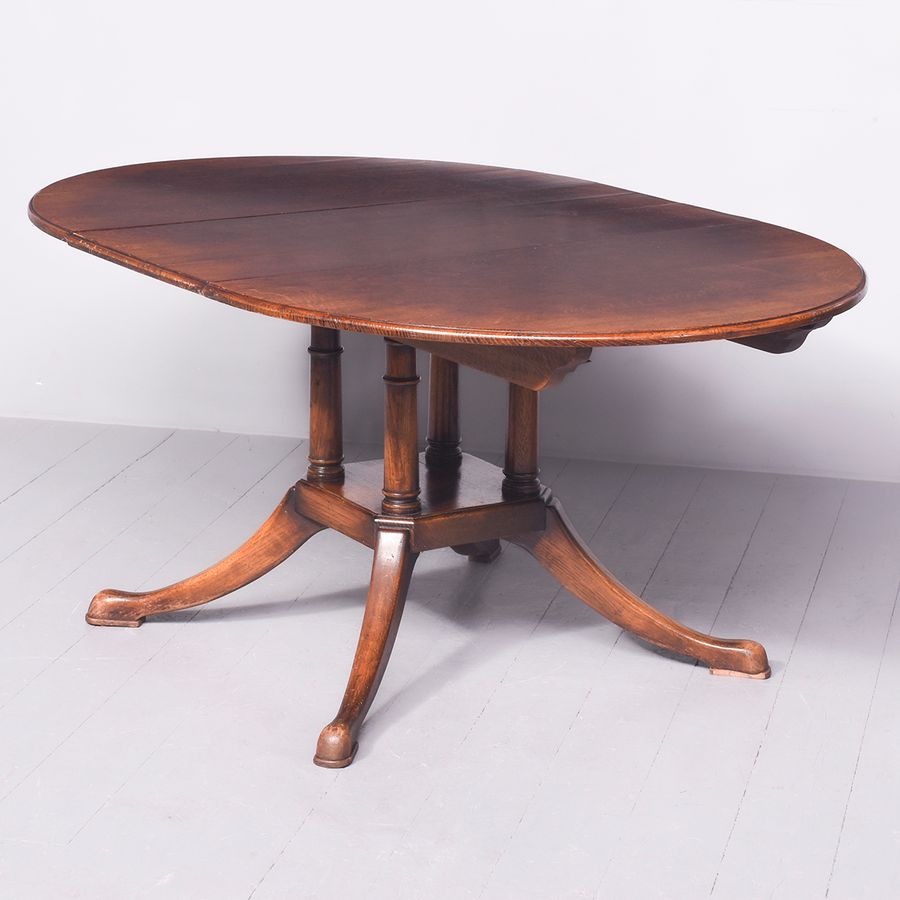 Antique Georgian-Style Extending Oak Oval Dining Table of Desirable Proportions