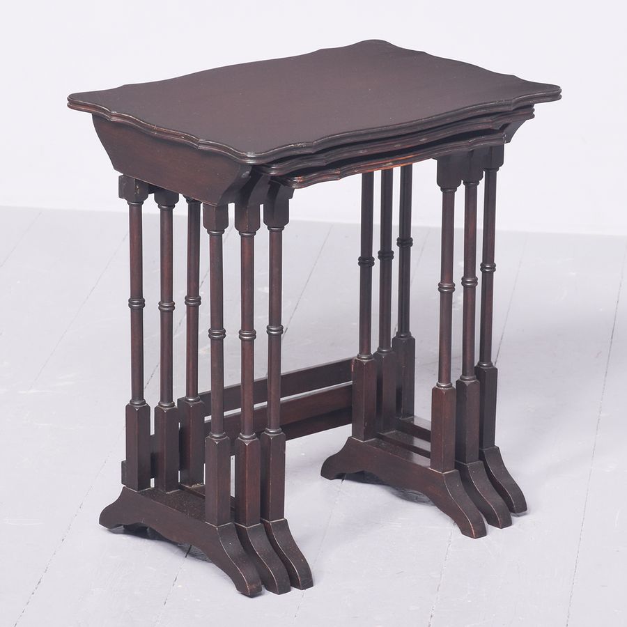 Antique An Attractive Solid Mahogany Georgian-Style Nest of Three Tables