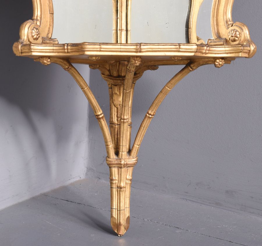 Antique Pair of Victorian Carved Giltwood and Mirrored Corner Hanging Shelves