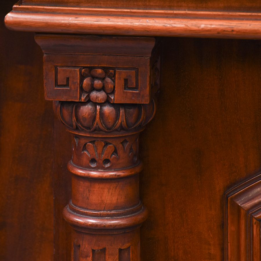 Antique Quality, Large Mirror-Back Victorian Mahogany Chiffoniere (Sideboard)