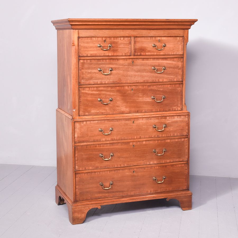 Fine Quality George III Crossbanded Mahogany Chest on Chest