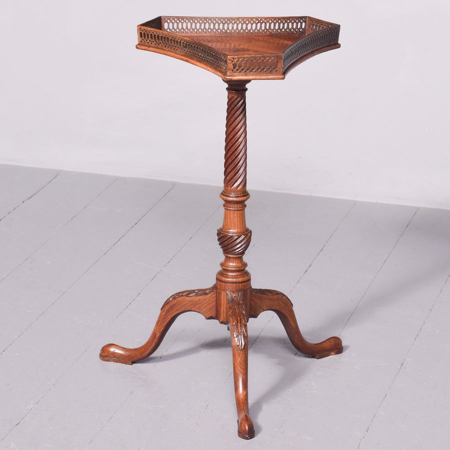 George III Mahogany Kettle Stand