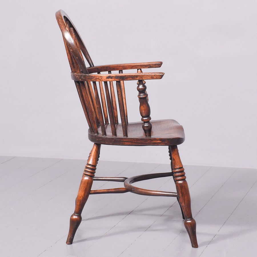 Antique Set of 8 Elm Windsor Chairs