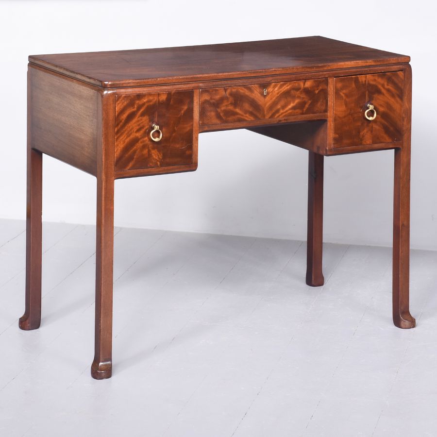 Whytock & Reid of Edinburgh Desk