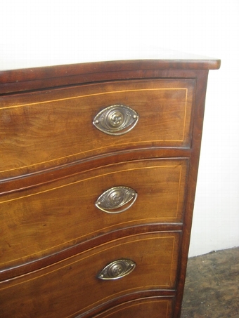 Antique George III Serpentine Chest of Drawers