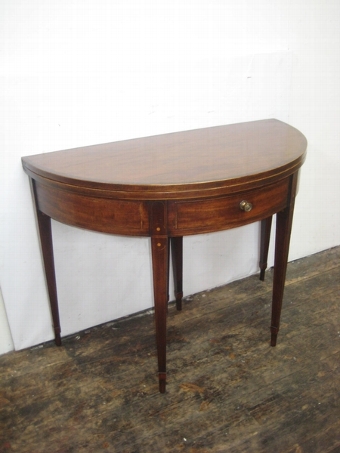 George III Scottish Mahogany Tea Table