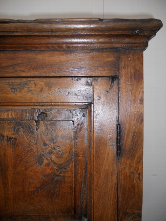 Antique Colonial Style Press
