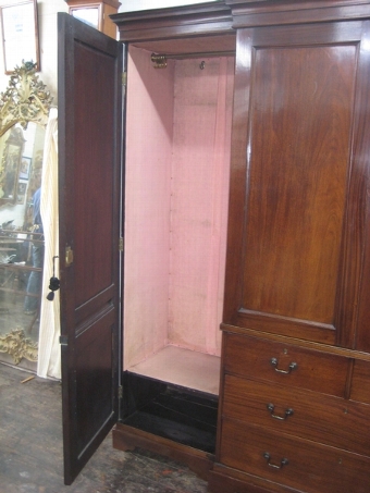 Antique Victorian Mahogany 4 Door Breakfront Wardrobe
