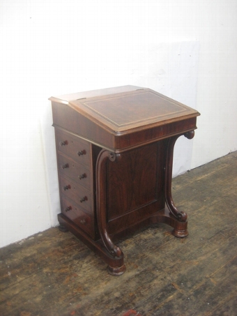 Early Victorian Rosewood Davenport Desk
