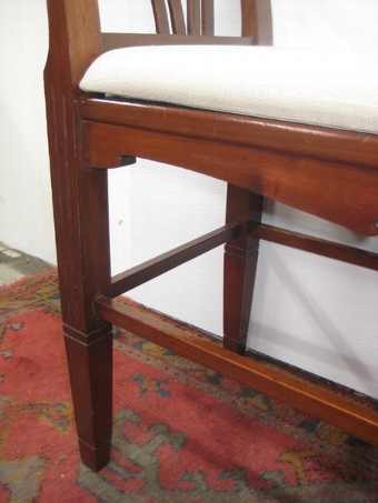 Antique Stylish Mahogany Window Seat
