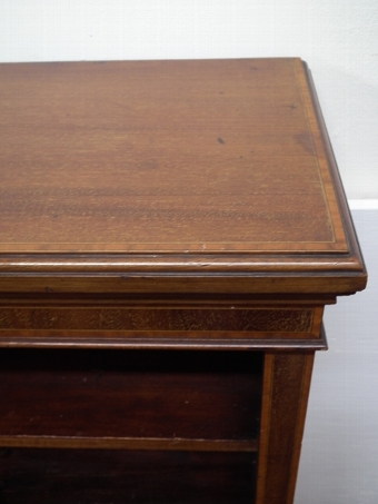 Antique Sheraton Style Mahogany Inlaid Bookcase
