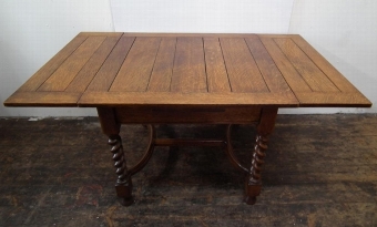 Oak Pull Out Table