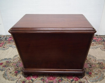 George III Style Wine Cooler/Coal Bin