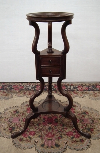 George III Mahogany Tripod Washstand