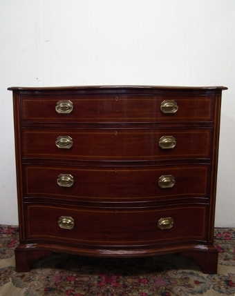Antique George III Style Serpentine Chest of Drawers