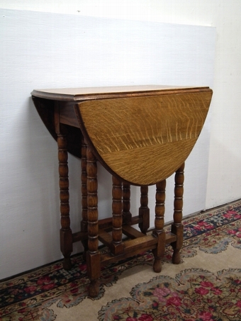 Oak Drop Leaf Table