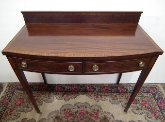 Antique Sheraton Style Bow Fronted Side Table
