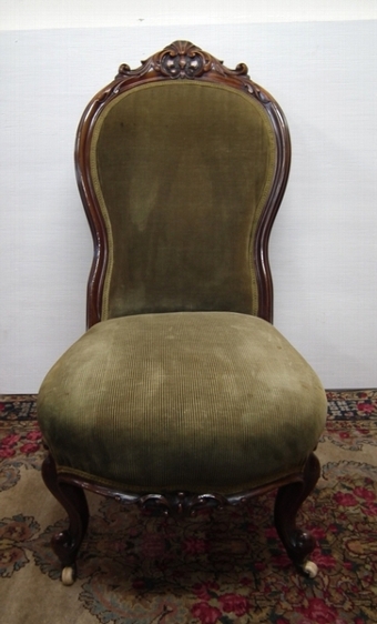 Antique Mid Victorian Carved Walnut Ladies Chair