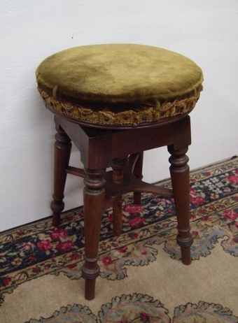 Late George III Mahogany Revolving Piano Stool