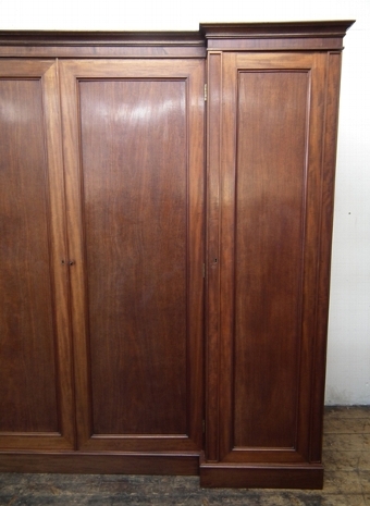 Antique George IV Four Door Mahogany Wardrobe