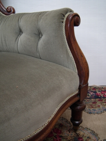Antique Early Victorian Gentlemen's Easy Chair