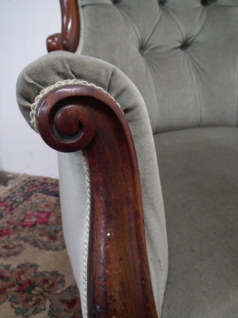 Antique Early Victorian Gentlemen's Easy Chair
