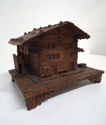 Black Forest Cigar Holder