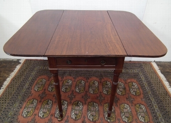Antique George III Mahogany Pembroke Table
