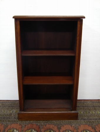 Antique Late Victorian Neat Sized Walnut Open Bookcase