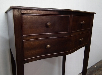 Antique Pair of Mahogany Bow Fronted Bedside Cabinets