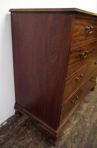Antique George III Mahogany Chest