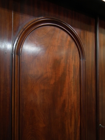 Antique William IV Mahogany 2 Door Wardrobe