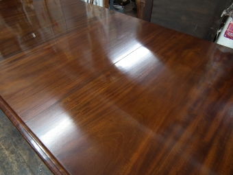 Antique Victorian Mahogany Dining Table
