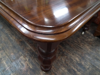 Antique Victorian Mahogany Dining Table