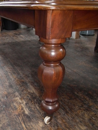 Antique Victorian Mahogany Dining Table