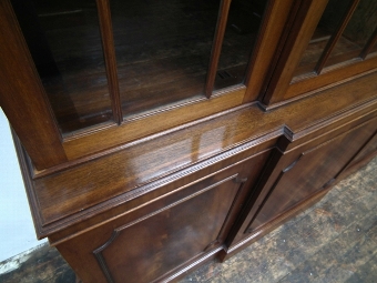 Antique Georgian Style Mahogany 3 Door Cabinet Bookcase
