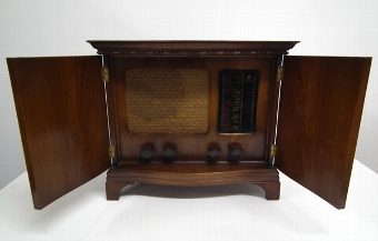 Walnut Cabinet Radio