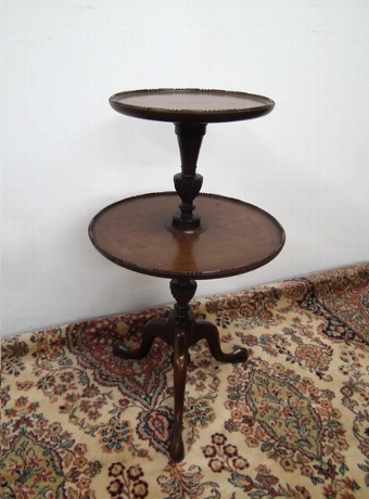 Edwardian Mahogany Miniature Dumb Waiter