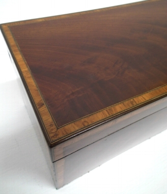 Antique Late George III Mahogany Crossbanded Tea Caddy